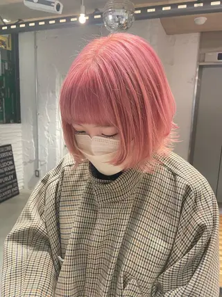 セミロング カラー LUNTY NAMBA所属・艶ハイトーン👑♡ NATSUKIのヘアスタイル