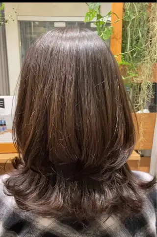 セミロング 馬場 彩のヘアスタイル