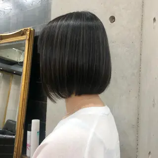 ショート カラー ネイル 中山 天地のヘアスタイル
