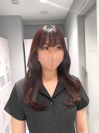 セミロング 菜々🫧新宿 透明感ケアブリーチのヘアスタイル