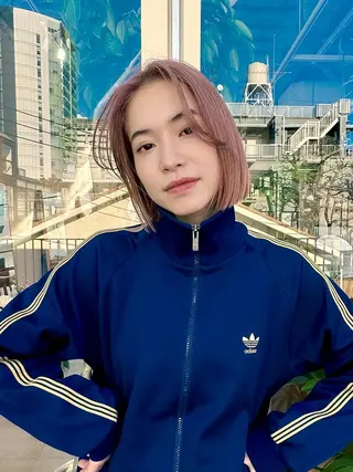 ミディアム yelm (official)のヘアスタイル