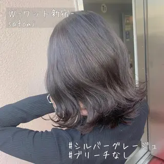 セミロング 淡色ふんわりhair 新宿satomiのヘアスタイル