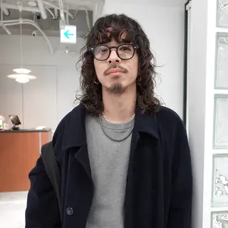 ミディアム パーマ ヘアアレンジ 🌐サトウ リョウ🌐のヘアスタイル