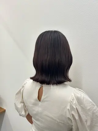 ミディアム 齋藤 真帆のヘアスタイル
