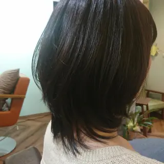 ミディアム スミダ モモコのヘアスタイル