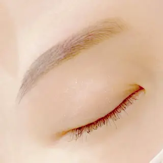 アイブロウ YOSHIDA 🐰桜木町店のマツエク・マツパデザイン