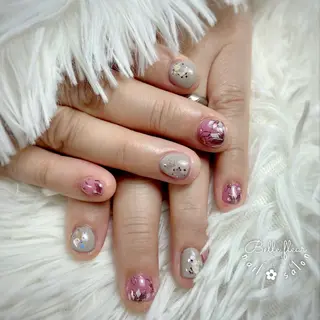 ネイル ﾈｲﾙｻﾛﾝ Bellefleurのネイルデザイン