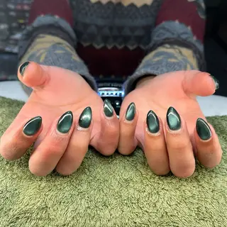 ネイル MHR nailのネイルデザイン