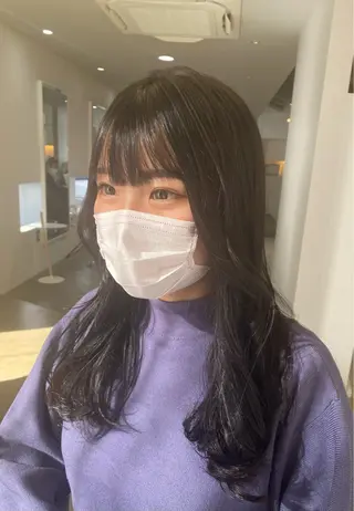 ロング I nagiのヘアスタイル