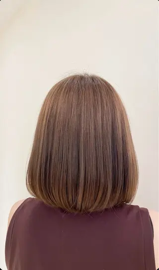 カラー JADE -zero- with AKROS所属・JADE海璃 波巻きパーマのヘアスタイル