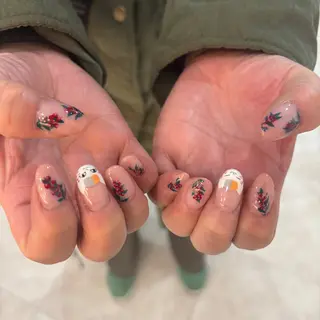 ネイル 栗田 ゆう子のネイルデザイン