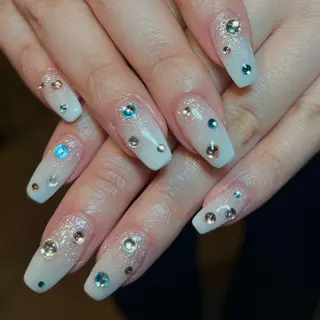 ネイル ルミナ 🪽のネイルデザイン