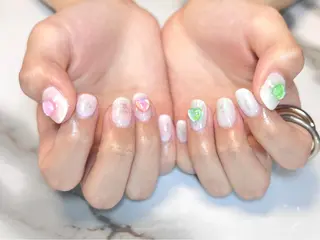 ネイル ネイリスト シンのネイルデザイン