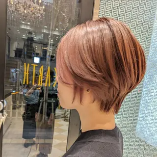 ショート カラー  知念　香トータル ビューティー🌷のヘアスタイル