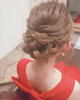 ヘアアレンジ ロング JIL BLAN 京都所属・RU RIのヘアスタイル