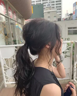 ロング カラー ヘアアレンジ hub hair レイヤー/透明感のヘアスタイル