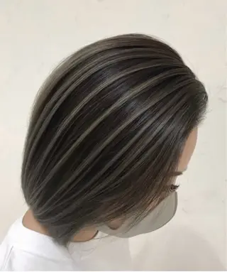 ミディアム Risa🐈⬛/ グレージュ/透明感のヘアスタイル