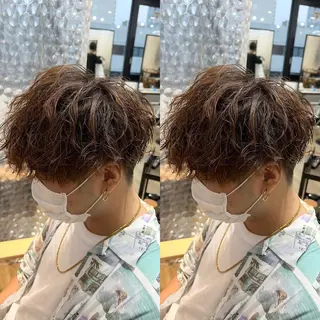 パーマ メンズ センターパート ／植田のヘアスタイル