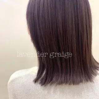 ミディアム カラー ぱつっとボブ/ 小野あかねのヘアスタイル