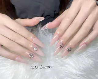 ネイル D-BEAUTY Nailsalonのネイルデザイン