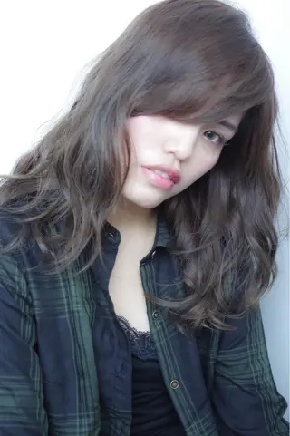 ミディアム セミロング ロング 🌈ディレクター🌈 徳松優希のヘアスタイル