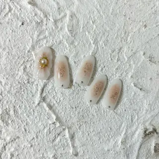 ネイル Silver Lunaのネイルデザイン