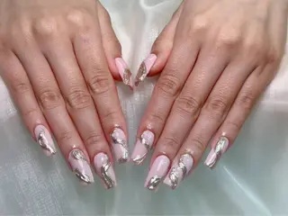 ネイル lucky nail 歌舞伎町のネイルデザイン