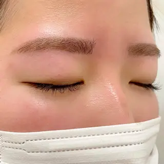 アイブロウ Lucia 清澤のマツエク・マツパデザイン