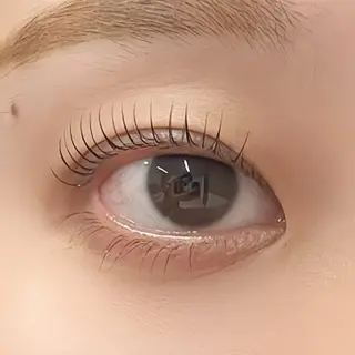 マツエク・マツパ GO TODAY シェアサロン 銀座Eclara店所属・mihiro 銀座まつぱﾏﾂｴｸ眉のマツエク・マツパデザイン