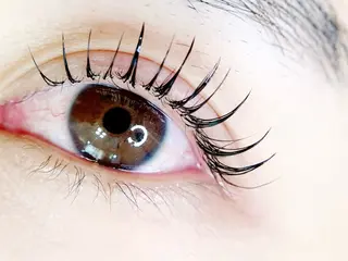 マツエク・マツパ LUCIA[ルチア]所属・村山 裕美のマツエク・マツパデザイン