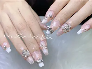 ネイル One plus StudioNailのネイルデザイン