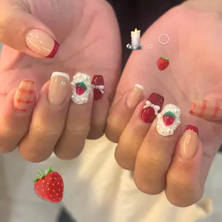 ネイル 栗田 ゆう子のネイルデザイン