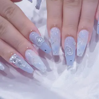 ネイル lolo aのネイルデザイン