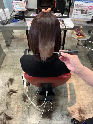 ショート ひなの/艶髪/ 白髪染め/髪質改善のヘアスタイル