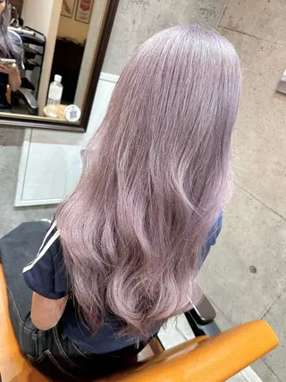ロング 🔷ブリーチバレイヤ ージュ🔷飯野達也のヘアスタイル