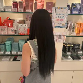 カラー レナークアリア 武田明花音のヘアスタイル