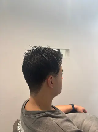 メンズ COL MANO所属・宇野 竜生のヘアスタイル