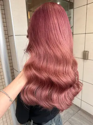 ロング カラー 🧸プルエクステ❤︎ ネイルKAO🧸のヘアスタイル