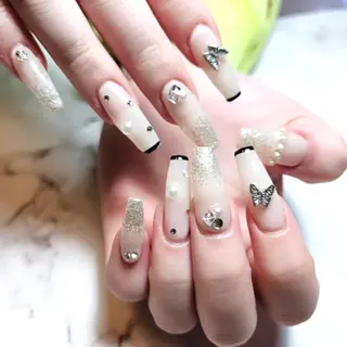 ネイル 🌈Yun nail hyejin💋のネイルデザイン