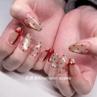 ネイル R inのネイルデザイン