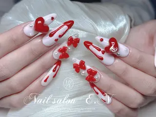 ネイル E.N🦋 長さ出し/持ち込みのネイルデザイン