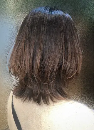 ミディアム muimi みなみのヘアスタイル