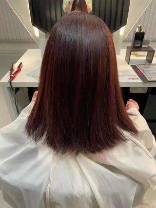 セミロング 超透明感カラー🦋韓 国羽エクステ🪽🫧のヘアスタイル