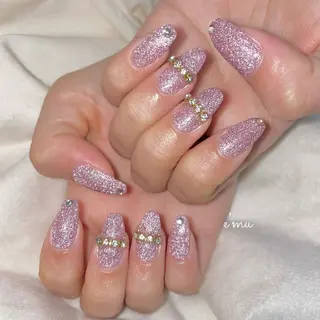 ネイル nail salon e'mu💐のネイルデザイン