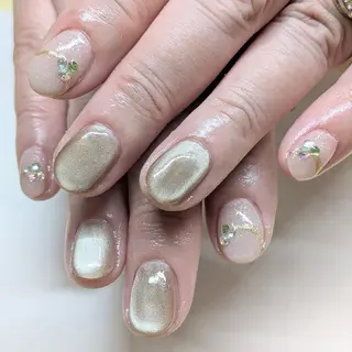 ネイル Gerbera Nailistのネイルデザイン