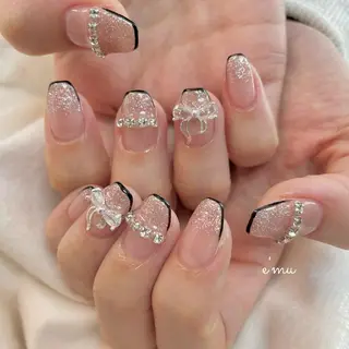 ネイル nail salon e'mu💐のネイルデザイン