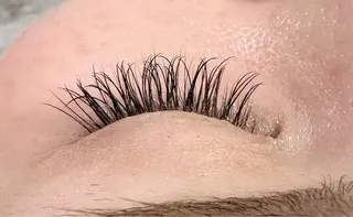 マツエク・マツパ ROOM01所属・ROOM 01のマツエク・マツパデザイン