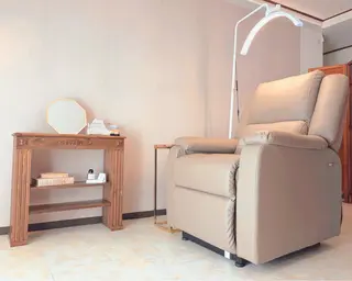 まつげパーマと眉毛の専門店L’iri me調布店所属・L’iri me ABEのマツエク・マツパデザイン