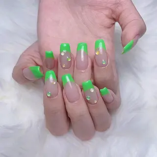 ネイル G. Studioのネイルデザイン