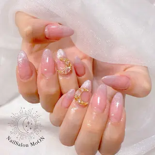 ネイル MoON...❤︎ MeGuのネイルデザイン